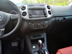 2015款 2.0TSI 自動 四驅(qū)旗艦版 5座