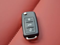 2015款 2.0TSI 自动 四驱旗舰版 5座