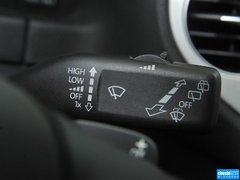2015款 2.0TSI 自動 四驅(qū)旗艦版 5座