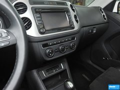 2015款 2.0TSI 自動 四驅(qū)旗艦版 5座