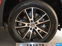 2015款 1.8TSI 自动 四驱豪华型 5座