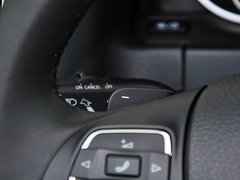 2015款 1.8TSI 自动 两驱豪华型 5座