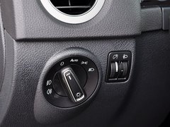 途观 2015款 1.8TSI 自动 两驱豪华型 5座