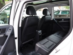 2015款 1.8TSI 自动 两驱豪华型 5座