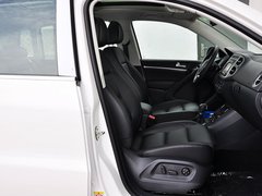 2015款 1.8TSI 自动 两驱豪华型 5座
