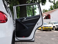 2015款 1.8TSI 自动 两驱豪华型 5座