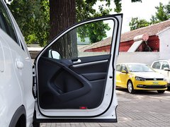 2015款 1.8TSI 自动 两驱豪华型 5座