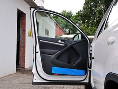 2015款 1.8TSI 自动 两驱豪华型 5座