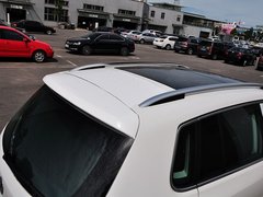 2015款 1.8TSI 自动 两驱豪华型 5座