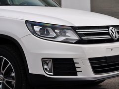 2015款 1.8TSI 自动 两驱豪华型 5座