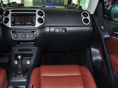 2015款 1.8TSI 自动 两驱豪华型 5座