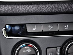 2015款 1.8TSI 自动 两驱豪华型 5座