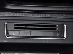 2015款 1.8TSI 自动 两驱豪华型 5座