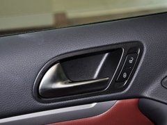 2015款 1.8TSI 自动 两驱豪华型 5座