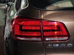 2015款 1.8TSI 自动 两驱豪华型 5座