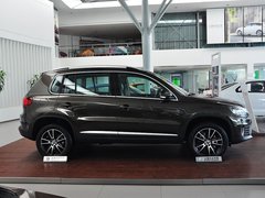 2015款 1.8TSI 自动 两驱豪华型 5座