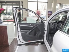2015款 1.8TSI 自动 两驱豪华型 5座