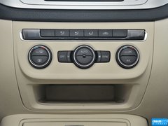 2015款 1.8TSI 自动 四驱舒适版 5座