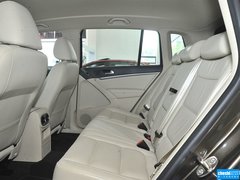 2015款 1.8TSI 自动 四驱舒适版 5座