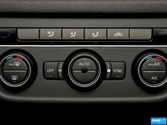 2015款 1.8TSI 自动 四驱舒适版 5座