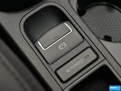 2015款 1.8TSI 自动 四驱舒适版 5座