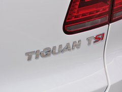 2015款 1.8TSI 自动 两驱舒适版 5座