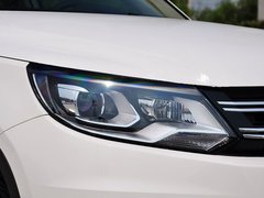 2015款 1.8TSI 自动 两驱舒适版 5座