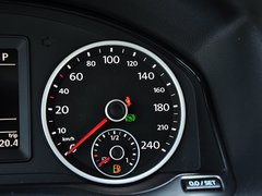 2015款 1.8TSI 自动 两驱舒适版 5座