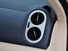 2015款 1.8TSI 自动 两驱舒适版 5座