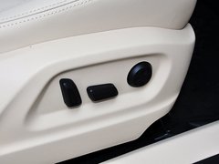 2015款 1.8TSI 自动 两驱舒适版 5座