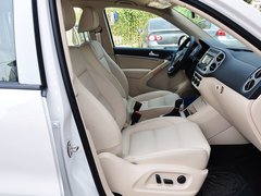 2015款 1.8TSI 自动 两驱舒适版 5座