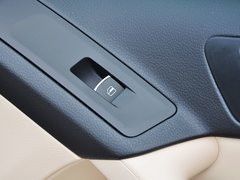 2015款 1.8TSI 自动 两驱舒适版 5座