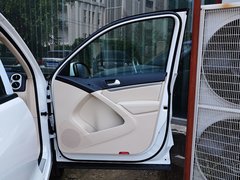 2015款 1.8TSI 自动 两驱舒适版 5座