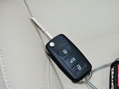 2015款 1.8TSI 自动 两驱舒适版 5座