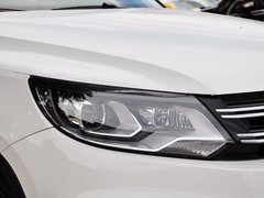 2015款 1.8TSI 自动 两驱风尚版 5座