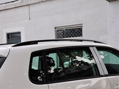 2015款 1.8TSI 自动 两驱风尚版 5座