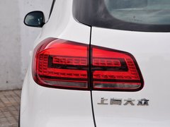 2015款 1.8TSI 自动 两驱风尚版 5座
