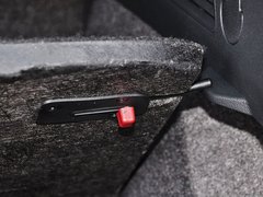 2015款 1.8TSI 自动 两驱风尚版 5座