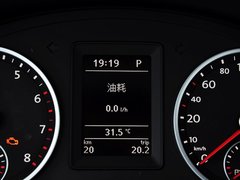 2015款 1.8TSI 自动 两驱风尚版 5座