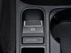 2015款 1.8TSI 自动 两驱风尚版 5座