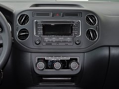 2015款 1.8TSI 自动 两驱风尚版 5座