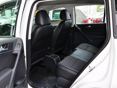 2015款 1.8TSI 自动 两驱风尚版 5座