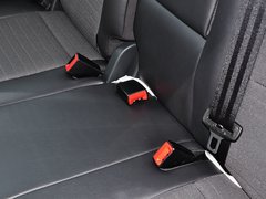 2015款 1.8TSI 自动 两驱风尚版 5座