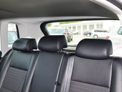 2015款 1.8TSI 自动 两驱风尚版 5座