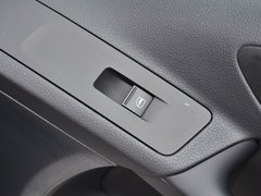 2015款 1.8TSI 自动 两驱风尚版 5座