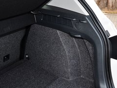 2015款 1.8TSI 自动 两驱风尚版 5座
