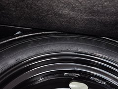 2015款 1.8TSI 自动 两驱风尚版 5座