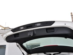2015款 1.8TSI 自动 两驱风尚版 5座
