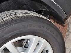 2015款 1.8TSI 自动 两驱风尚版 5座