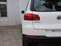 2015款 1.8TSI 自动 两驱风尚版 5座